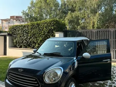 Usata Mini Cooper Countryman 122 CV (89 kW) 2011 Bluazzurro SUV