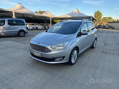 Usata Ford C-MAX Titanium 116 CV (85 kW) 2015 Argento Monovolume