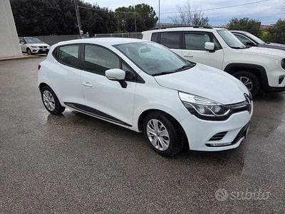 Usata Renault Clio IV Business 75 CV (55 kW) 2019 Bianco Berlina