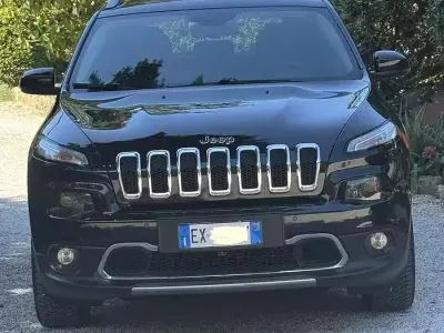 Usata Jeep Cherokee Limited 170 CV (125 kW) 2015 Nero SUV