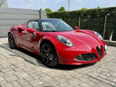 Second-hand Alfa Romeo 4C Spider 241 CP (177 kW) 2016 Cabrio