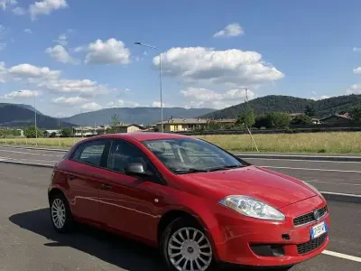 Usata Fiat Bravo Dynamic 90 CV (66 kW) 2009 Other Utilitaria