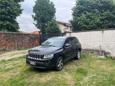 Usata Jeep Compass Limited 163 CV (119 kW) 2012 Nero SUV