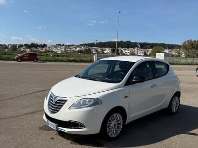 Usata Lancia Ypsilon S 95 CV (69 kW) 2015 Utilitaria