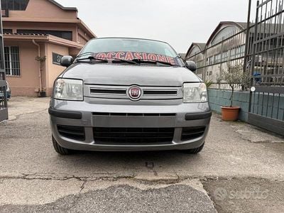 Usata Fiat Panda Emotion 69 CV (50 kW) 2010 Grigio Berlina
