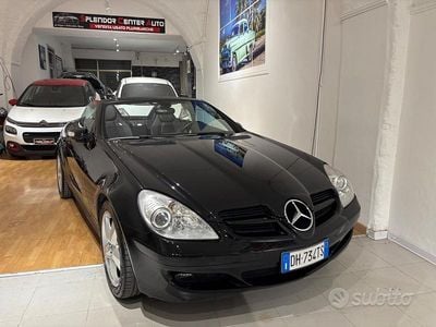 Usata Mercedes SLK200 163 CV (119 kW) 2007 Nero Cabrio