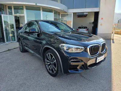 Usata BMW X4 M Sport 190 CV (139 kW) 2020 Nero / metallizzato SUV