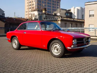 Usata Alfa Romeo GT Junior 110 CV (80 kW) 1971 Rosso alfa 164 Coupé