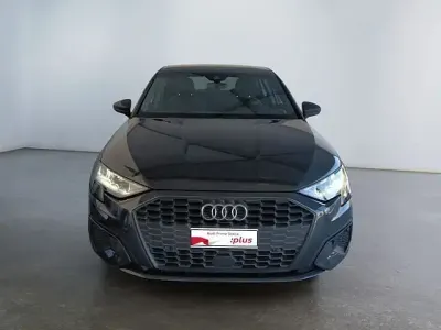 Usata Audi A3 Business 116 CV (85 kW) 2024 Grigio Berlina