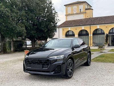 Usata Audi Q8 S-Line 286 CV (210 kW) 2025 Nero SUV