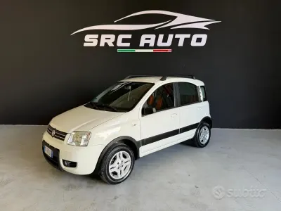 Usata Fiat Panda Climbing 60 CV (44 kW) 2008 Bianco Utilitaria
