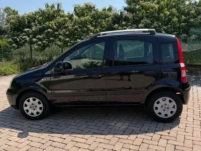 Usata Fiat Panda 69 CV (50 kW) 2010 Nero Utilitaria