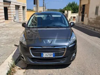 Usata Peugeot 5008