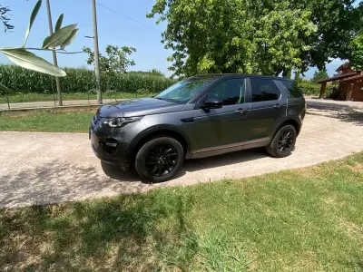 Usata Land Rover Discovery Sport SE 150 CV (110 kW) 2017 Grigio SUV