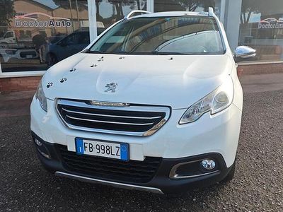 Usata Peugeot 2008 Allure 119 CV (87 kW) 2016 Bianco SUV