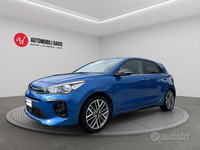 Usata Kia Rio GT-Line 101 CV (74 kW) 2022 Blu Berlina