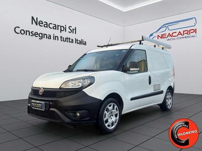 Usata Fiat Doblò 120 CV (88 kW) 2021 Bianco pastello Monovolume