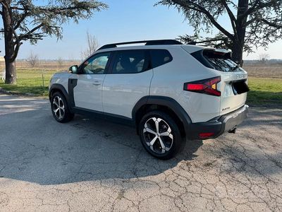 Usata Dacia Duster 101 CV (74 kW) 2024 Grigio SUV