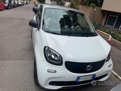 Usata Smart ForFour Passion 2017 Bianco Utilitaria