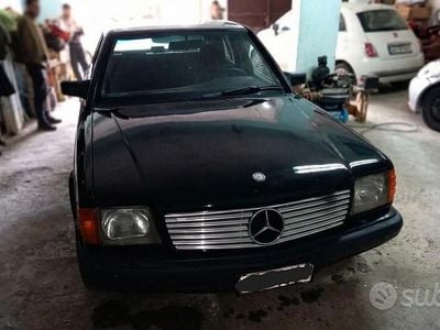 Usata Mercedes 190 109 CV (80 kW) 1992 Blu Berlina