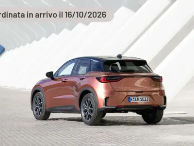 Usata Lexus LBX 136 CV (100 kW) 2024 Argento SUV