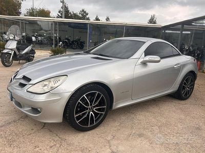 Usata Mercedes SLK200 163 CV (119 kW) 2005 Grigio Cabrio