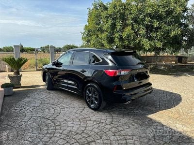 Usata Ford Kuga ST-Line 120 CV (88 kW) 2022 Nero SUV
