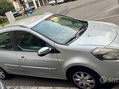 Usata Renault Clio IV 58 CV (42 kW) 2012 Grigio Berlina