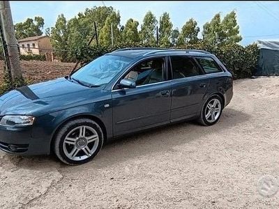 Usata Audi A4 140 CV (102 kW) 2005 Grigio Station wagon