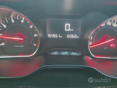 Usata Peugeot 208 82 CV (60 kW) 2013 Grigio Utilitaria