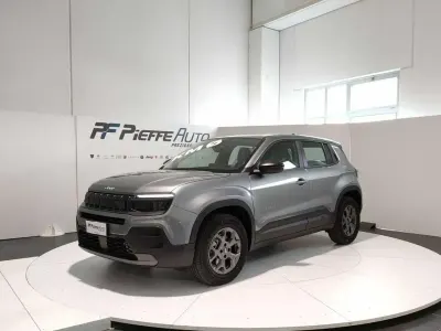 Nuova Jeep Avenger Longitude 110 CV (80 kW) 2026 Grigio SUV