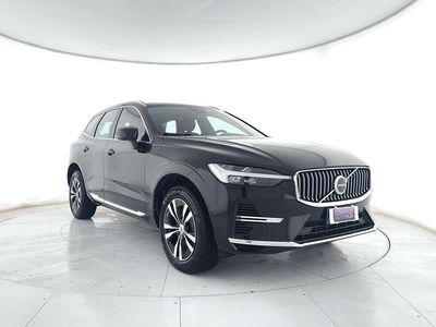 Usata Volvo XC60 Core 253 CV (186 kW) 2023 Nero metallizzato SUV