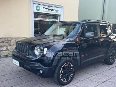 Usata Jeep Renegade Trailhawk 170 CV (125 kW) 2016 Nero SUV