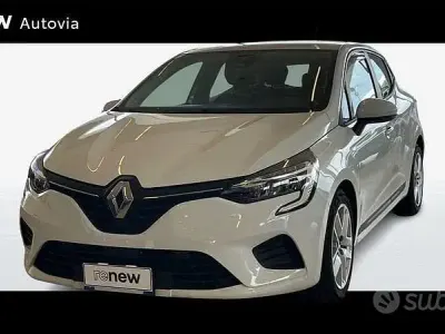 Begagnad Renault Clio V Zen 100 HK (73 kW) 2022 Sedan