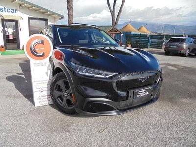 Usata Ford Mustang Standard Range 269 CV (197 kW) 2023 Nero Station wagon