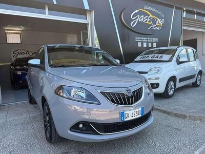 Brugt Lancia Ypsilon S 69 HK (50 kW) 2022 Grå Hatchback