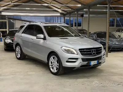 Begagnad Mercedes ML350 258 HK (189 kW) 2013 Grå SUV