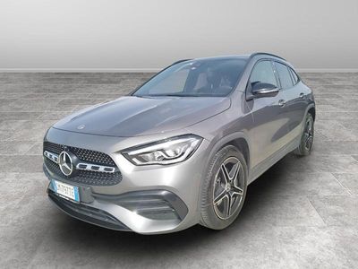 Usata Mercedes GLA180 Premium 116 CV (85 kW) 2023 Grigio SUV