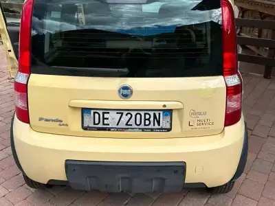 Usata Fiat Panda 4x4 60 CV (44 kW) 2006 Giallo Utilitaria