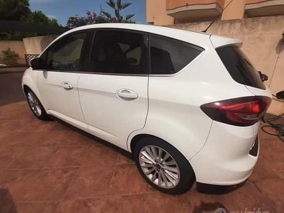 Begagnad Ford C-MAX 95 HK (69 kW) 2017 Vit Minibuss