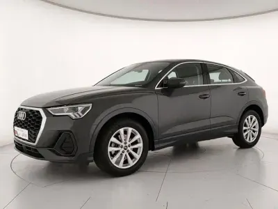 Usata Audi Q3 Sportback Business Plus 150 CV (110 kW) 2023 Grigio atomico metallizzato SUV