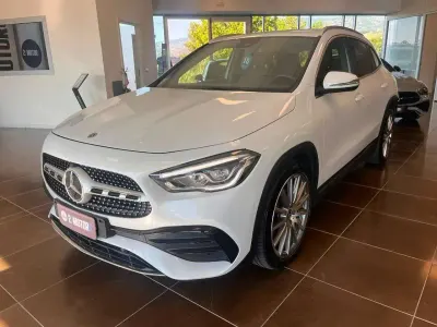 Usata Mercedes GLA200 Premium 150 CV (110 kW) 2023 Bianco SUV