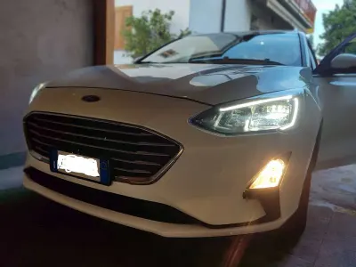 Usata Ford Focus Business Edition 120 CV (88 kW) 2020 Bianco Station wagon