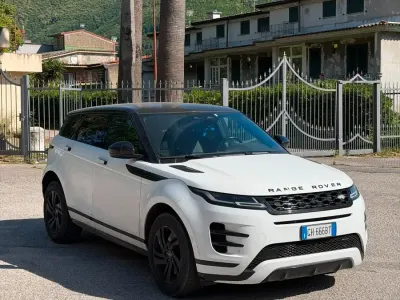 Usata Land Rover Range Rover evoque R-Dynamic 163 CV (119 kW) 2022 Bianco SUV