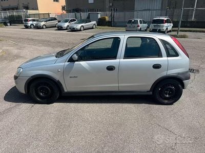 Usata Opel Corsa 2002 Grigio Utilitaria