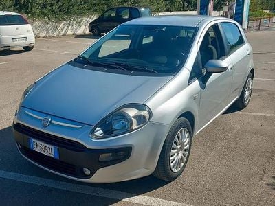 Usata Fiat Punto 75 CV (55 kW) 2010 Grigio Utilitaria