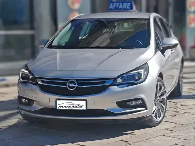 Usata Opel Astra Innovation 136 CV (100 kW) 2016 Grigio Berlina