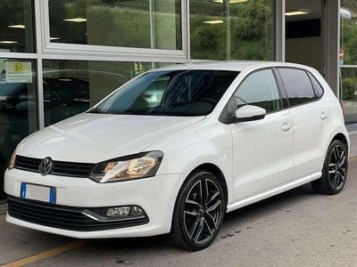 Bianco Usata 2015 VW Polo Comfortline Berlina | 6950 € (Buon prezzo)