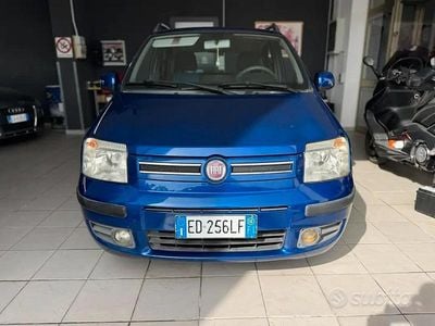 Usata Fiat Panda Dynamic 60 CV (44 kW) 2010 Blu/azzurro Utilitaria