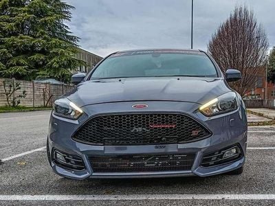 Usata Ford Focus ST 185 CV (136 kW) 2015 Berlina